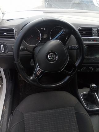 Despiece completo de Volkswagen polo
