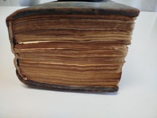 Antiguo libro breviario romano, en latín, año 1792