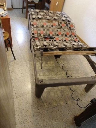 Cama articulada eléctrica