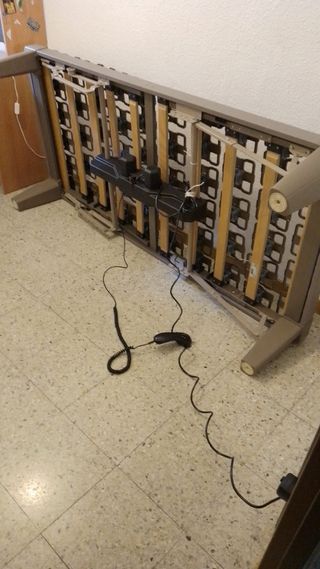 Cama articulada eléctrica