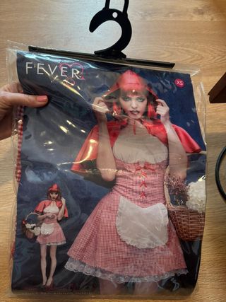 Disfraz carnaval capelucita roja