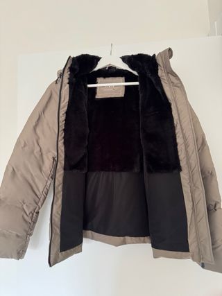 Cazadora acolchada Zara sin estrenar