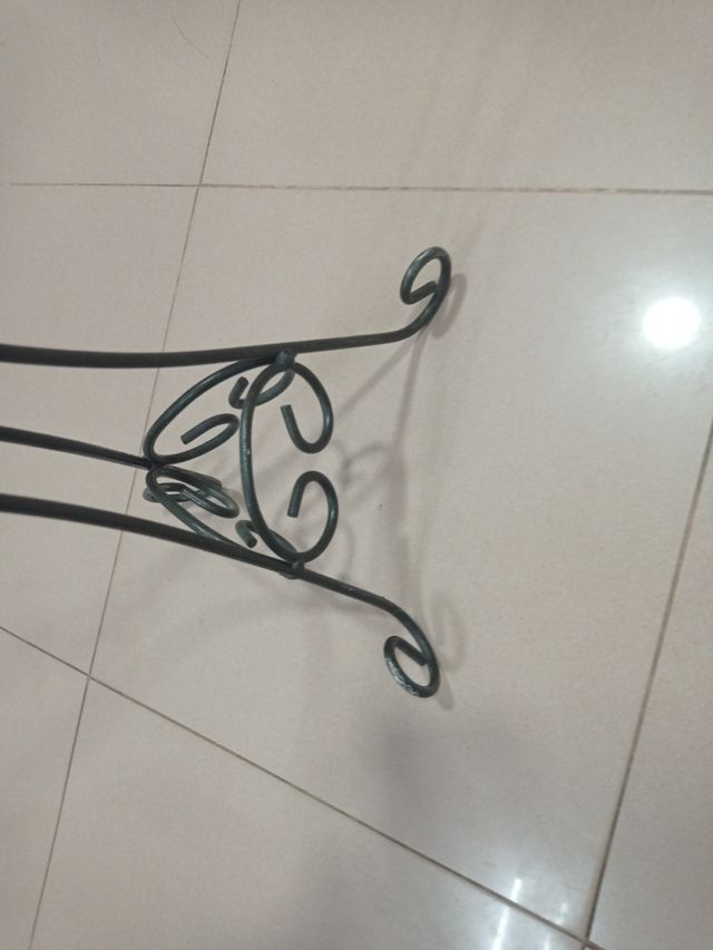 Soporte para velas grandes o macetero,