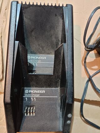 Teléfono móvil antiguo Pioner
