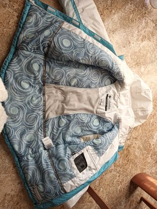 Abrigo plumas nieve, talla 14/ 16 años