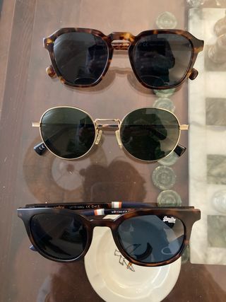 Gafas de sol: 2x hawkers y 1x superdry