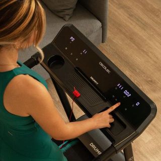 Cinta de correr plegable CECOTEC. WAYHOME 1000 RUN