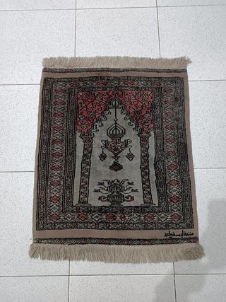 Alfombra rezo árabe