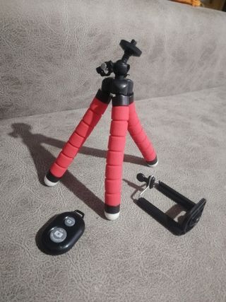 Trípode para movil con mando a distancia