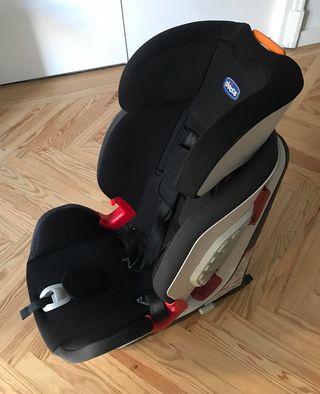 Chicco Youniverse Fix Silla de Coche Reclinable