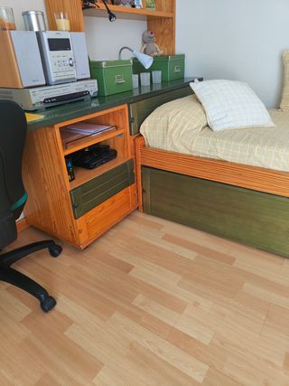 Cama nido con zona de estudio