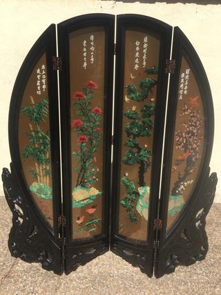 Biombo separador oriental.