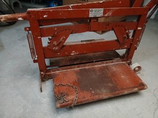 Divisor y cortador de bloque