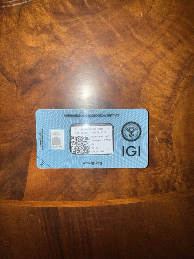 10 diamati naturali 0,77 carati