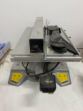 Sierra Ingletadora Virutex TM33W