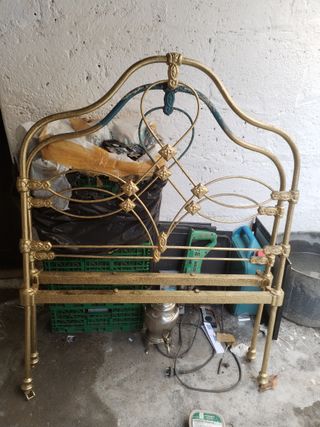 Cabecero y pie de cama hierro forjado siglo XX