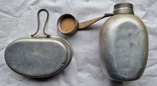 Betulla de agua y porta alimentos