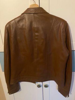 Cazadora de piel marron