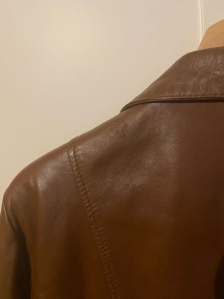 Cazadora de piel marron