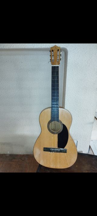 GUITARRA ESPAÑOLA ANTIGUA