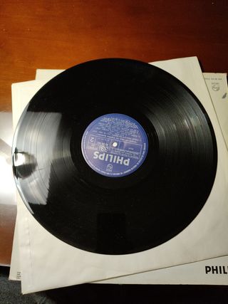 Vinilo. Víctor Manuel. Disco de oro