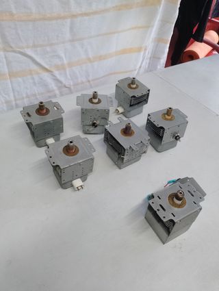Magnetrónes microondas 
674822248