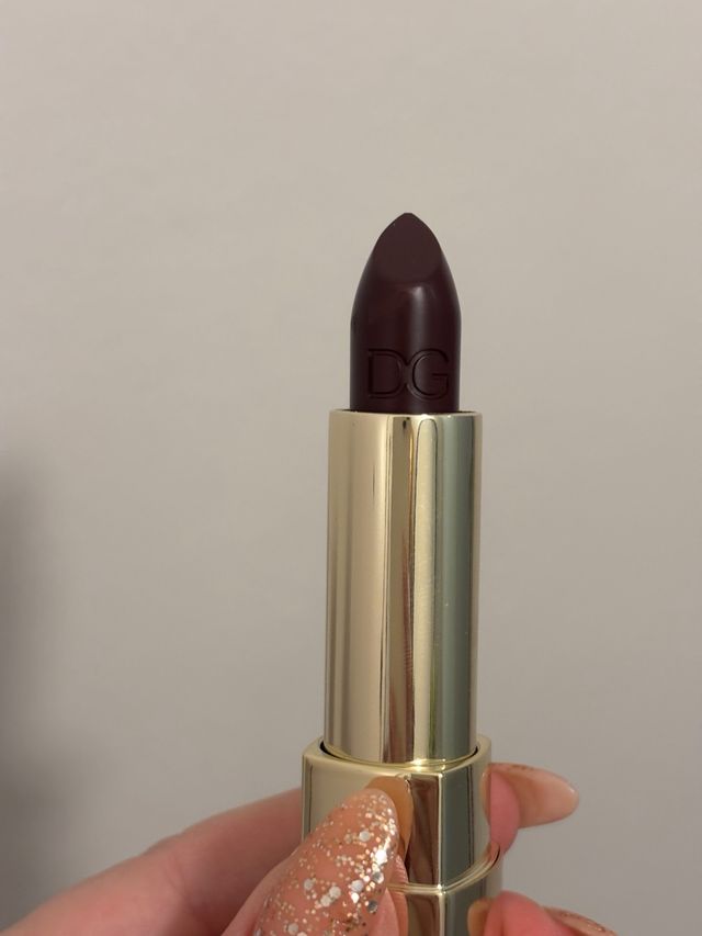 Dolce Gabbana labial granate
