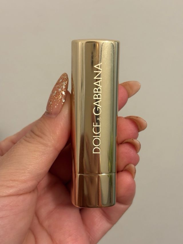 Dolce Gabbana labial granate