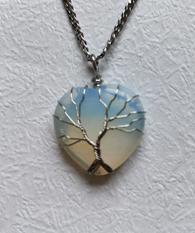 Ciondolo a cuore con "Albero della vita"