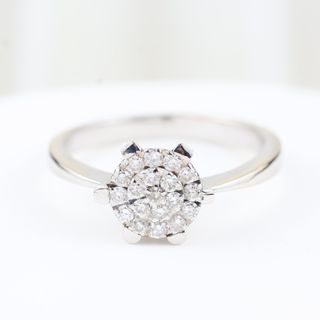 Anillo roseta de oro con diamantes