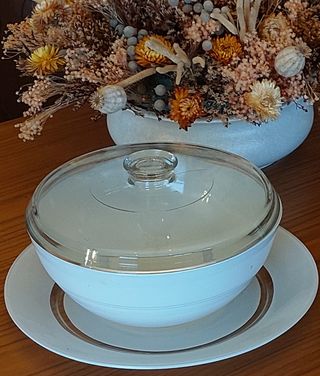 SOPERA Y BAJO PLATO ( AÑOS 60)