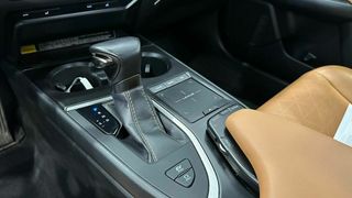 Lexus UX   2.0 250h Executive Navigation 