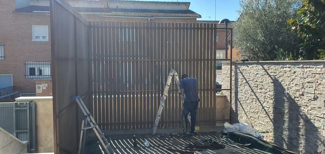 Vallas de composite y estructuras metalicas