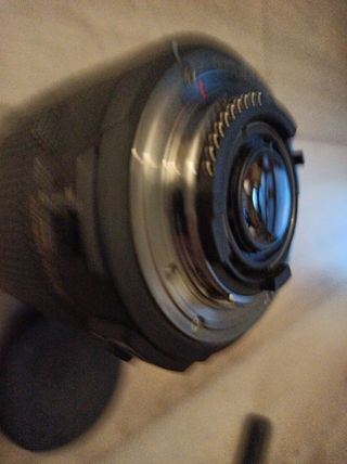 Sigma 70-300mm f/4-5.6 APO DG Macro – Nikon F