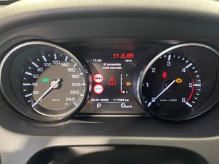 Land Rover Discovery Sport 2016