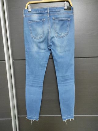 Pantalón vaquero de mujer de Zara