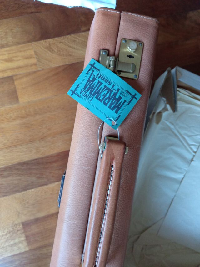 borsa portadocumenti rigida iSanti