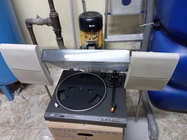 Altavoces Yamaha y tornamesas technics
