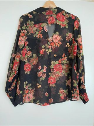 Camisa flores Zara mujer
