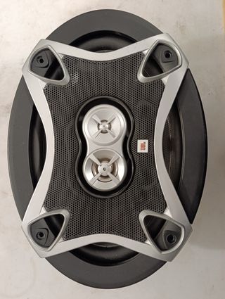 Altavoces JBL