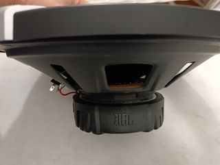 Altavoces JBL