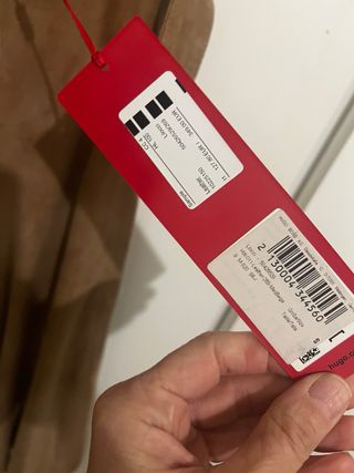 Falda Hugo Boss ante NUEVA
