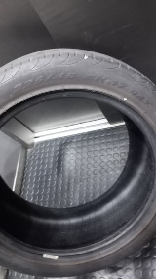 pirelli pzero nero gt 225 45 zr 17 94y