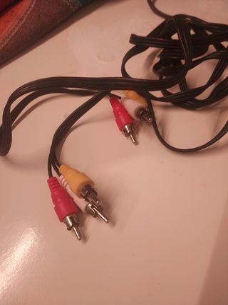 Cable adaptador TV a DVD...