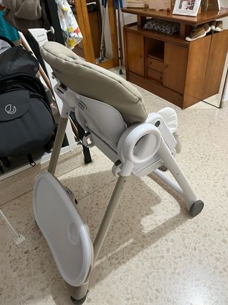 Trona bebe chicco polly progress 5