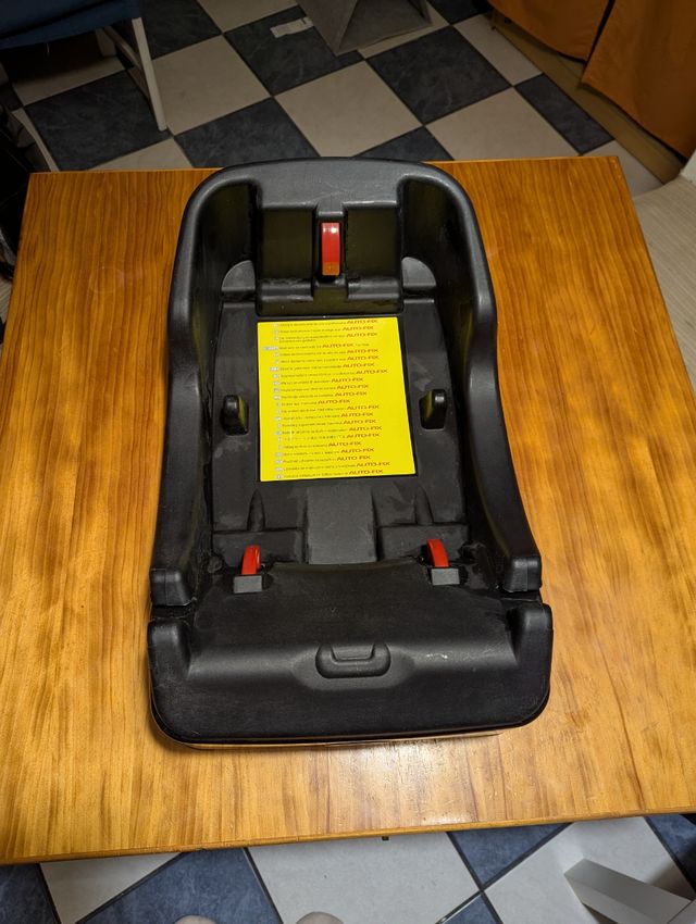 Base auto-fix Chicco