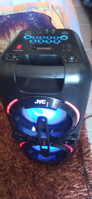 Altavoces JVC Bluetooth
