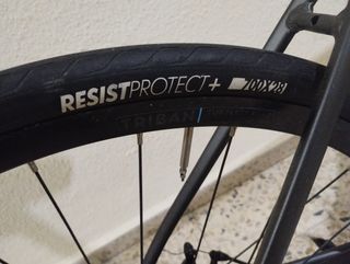 Bicicleta gravel-carretera triban rc500