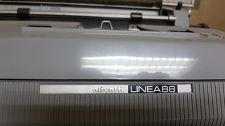 Máquina de escribir Olivetti