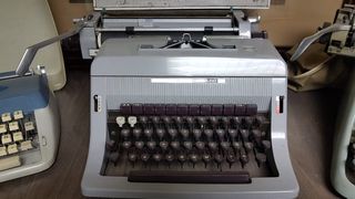 Máquina de escribir Olivetti